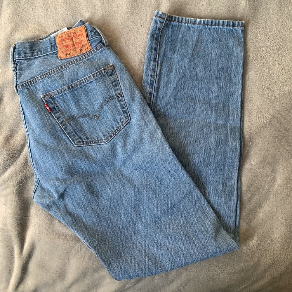 Levi’s 501 33x34 Men’s Light Blue Denim Jeans